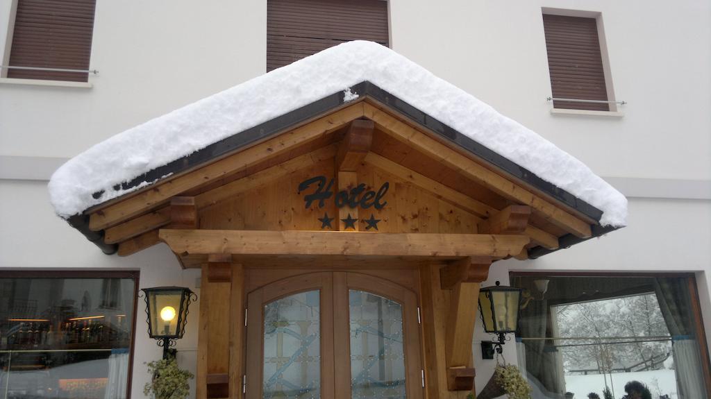 Zoldana Hotel